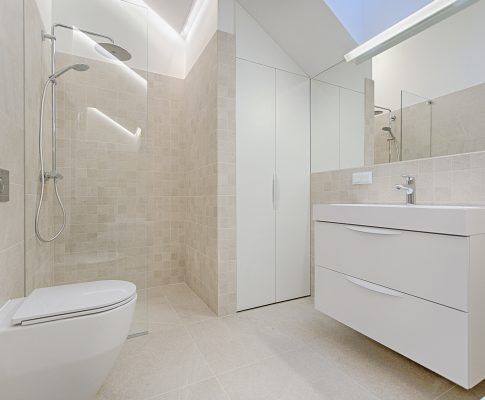 ¿Qué hay que tener en cuenta al diseñar un cuarto de baño?