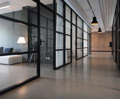 Transforma tu hogar y tu local comercial a partir de estos 3 consejos esenciales